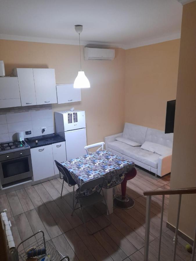 Apt B.H روما المظهر الخارجي الصورة